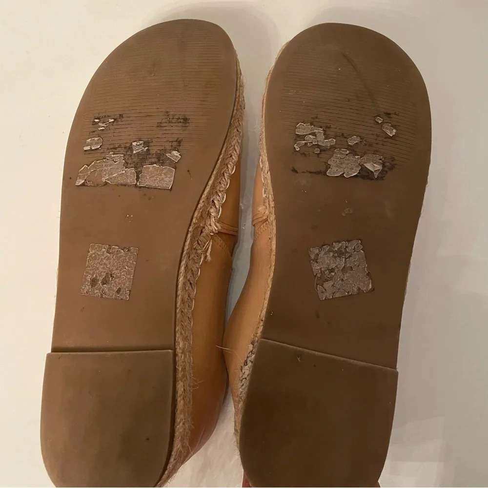 ✨ Guess Glitter Flats! Woman’s Size 7.5 ✨ - Picture 8 of 8